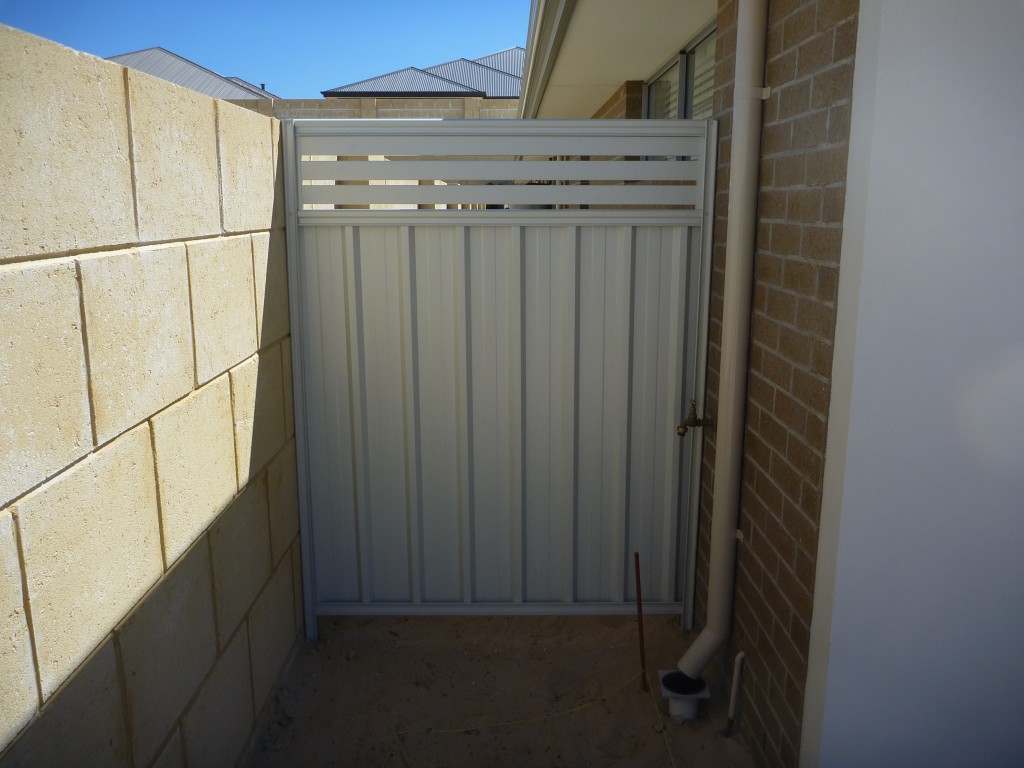 Colorbond gates outlet